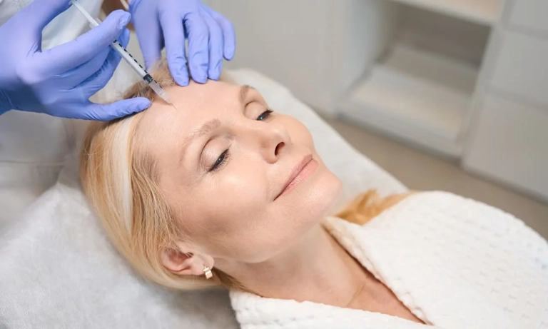 Photo of woman receiving a Dysport Injection